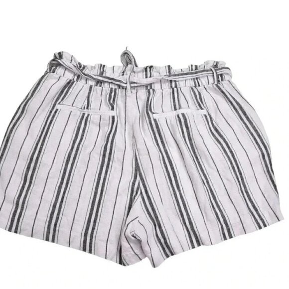 Old Navy Linen Blend Striped High Rise Tie Waist Shorts White Grey Size 16 - Picture 3 of 5